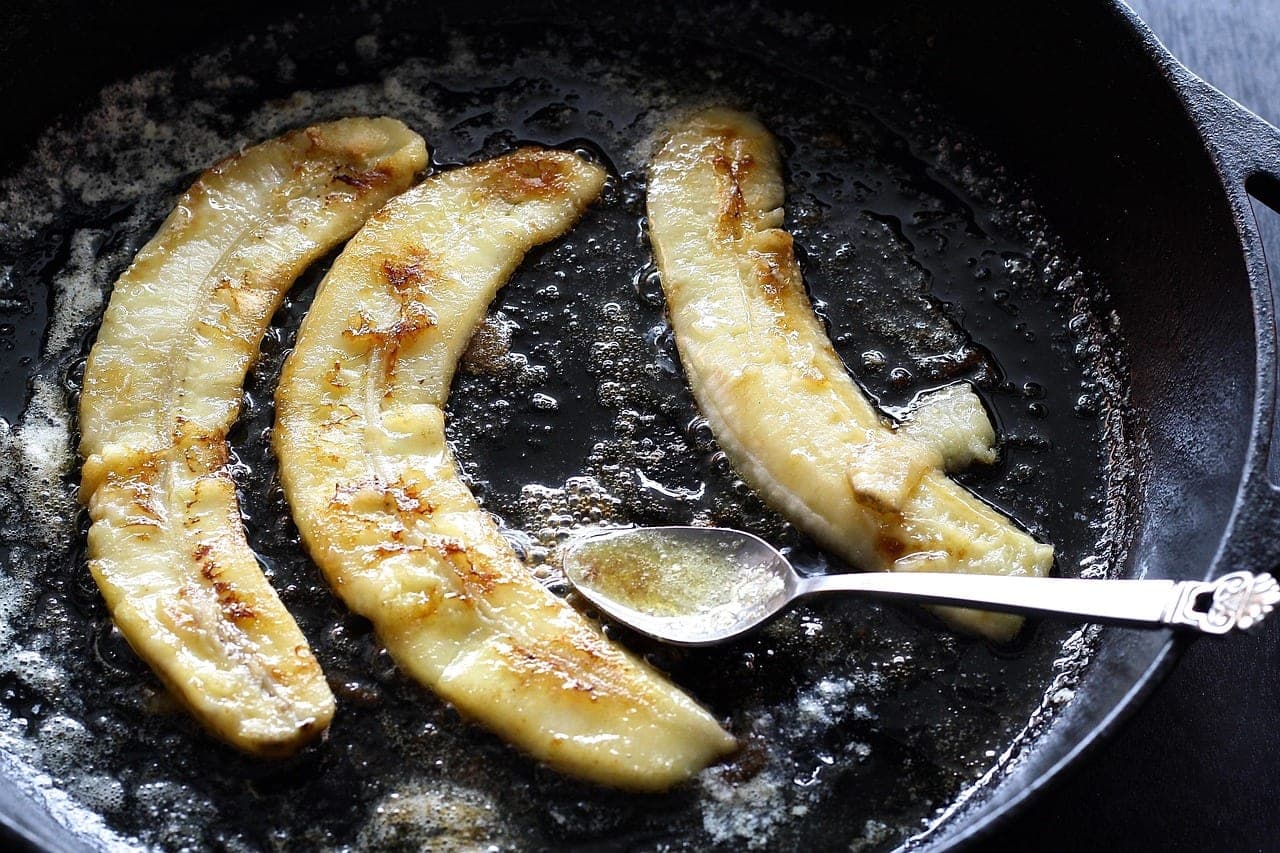 Bananes caramélisées à la poêle