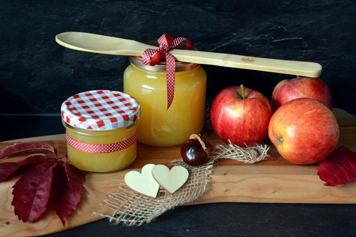 Compote de pommes cannelle