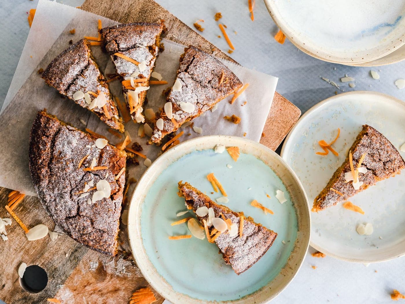 Gâteau rustique à l'orange et aux amandes