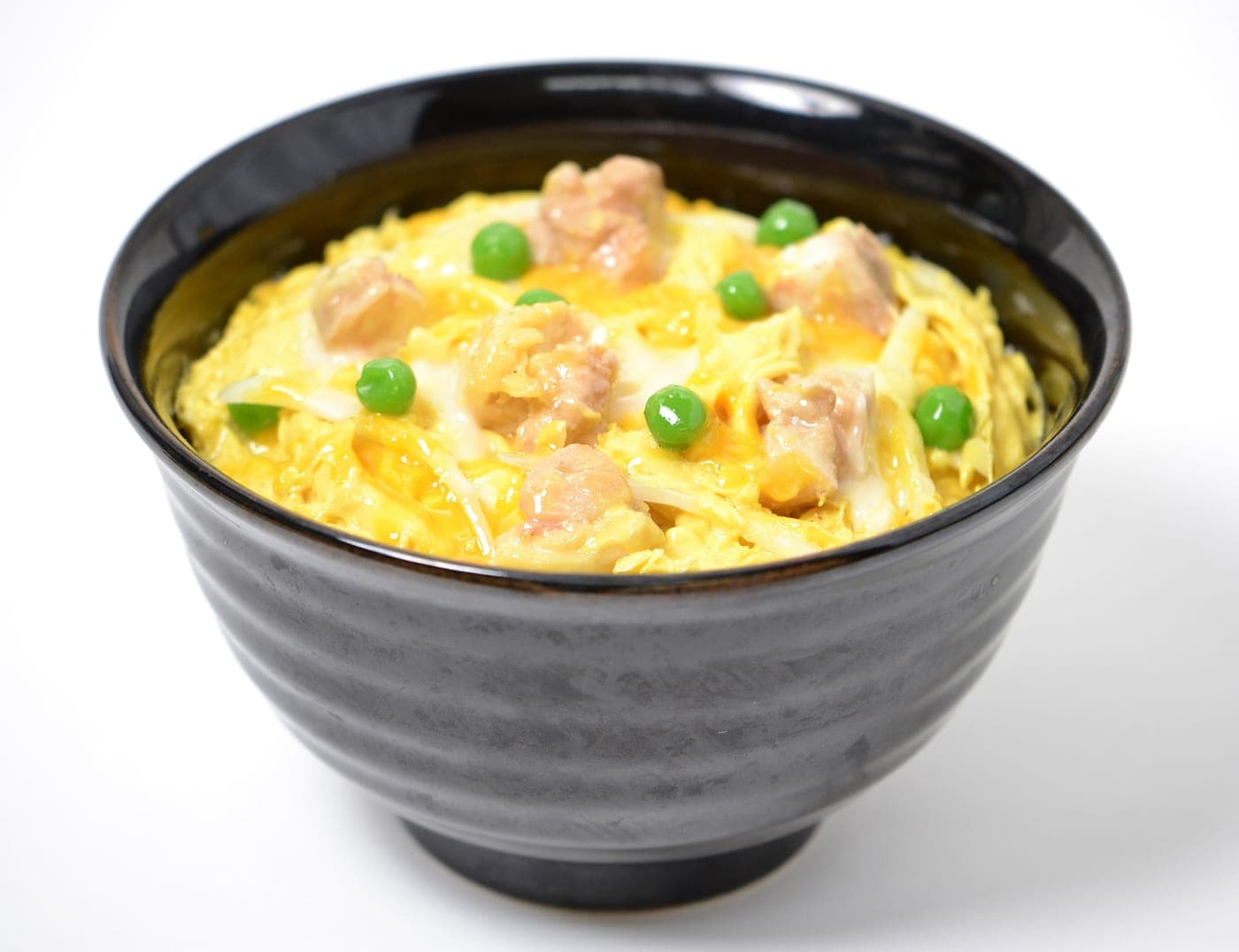 Oyakodon économique au poulet et œufs