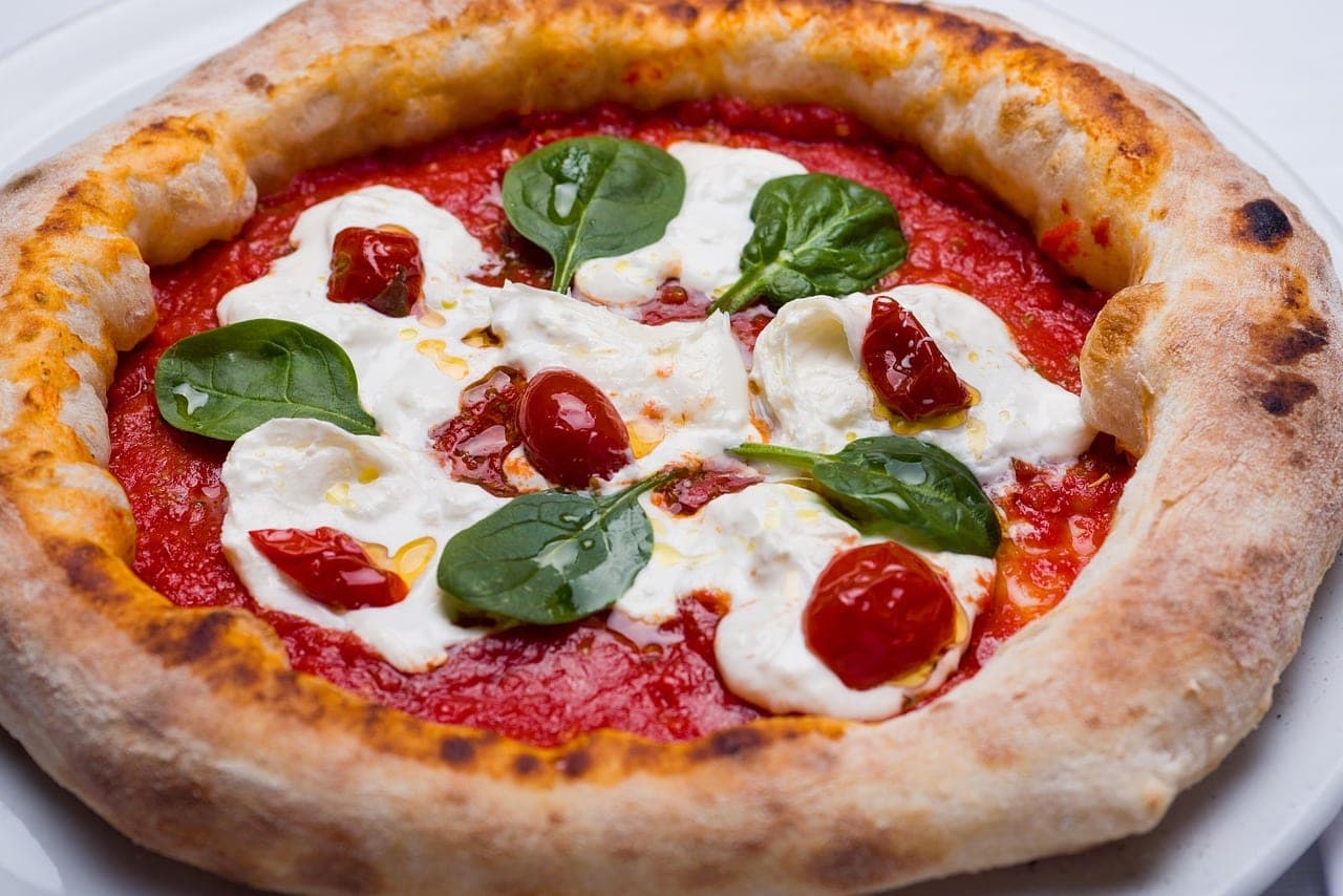 Pizza margherita maison