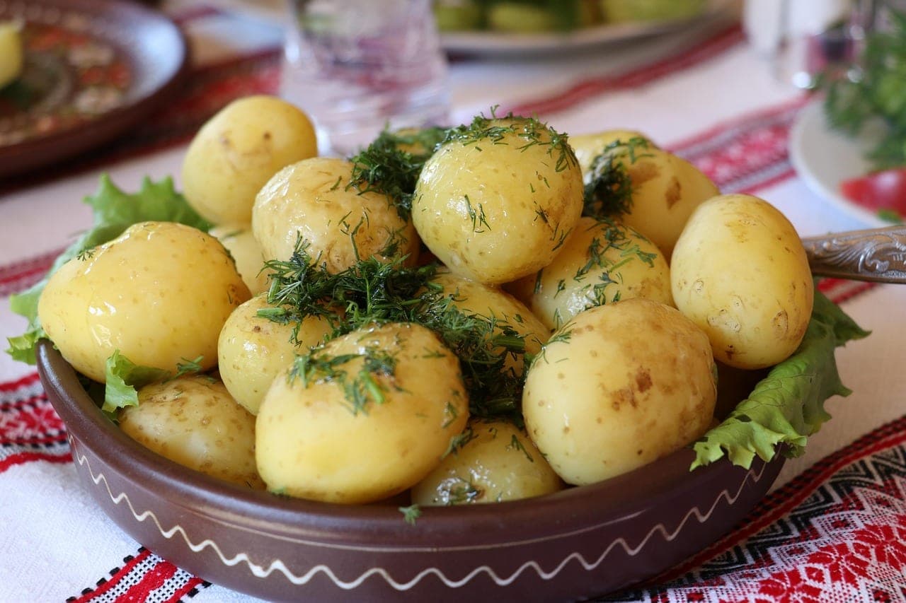 Pommes de terre à l'aneth façon ukrainienne